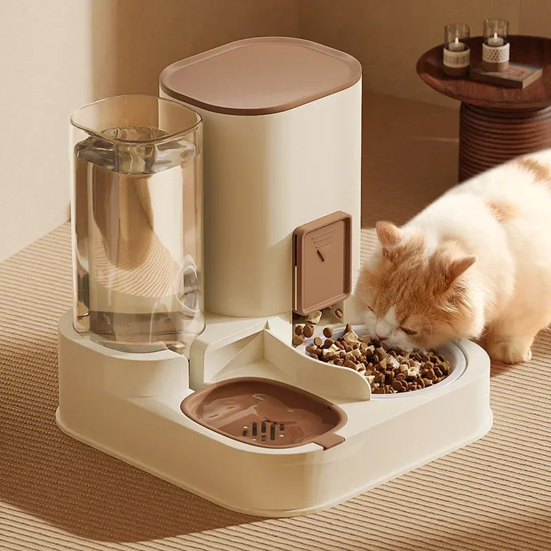 Lulu Kitty Automatic Water Feeder Food Container
